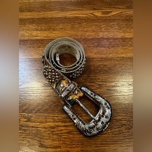 B.B. Simon belt